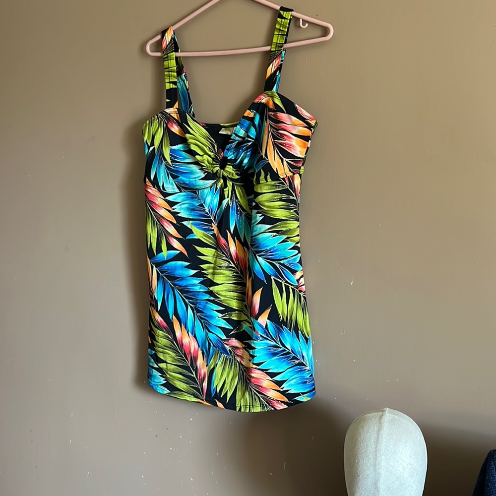 😄Plus-size One Piece Swimsuit